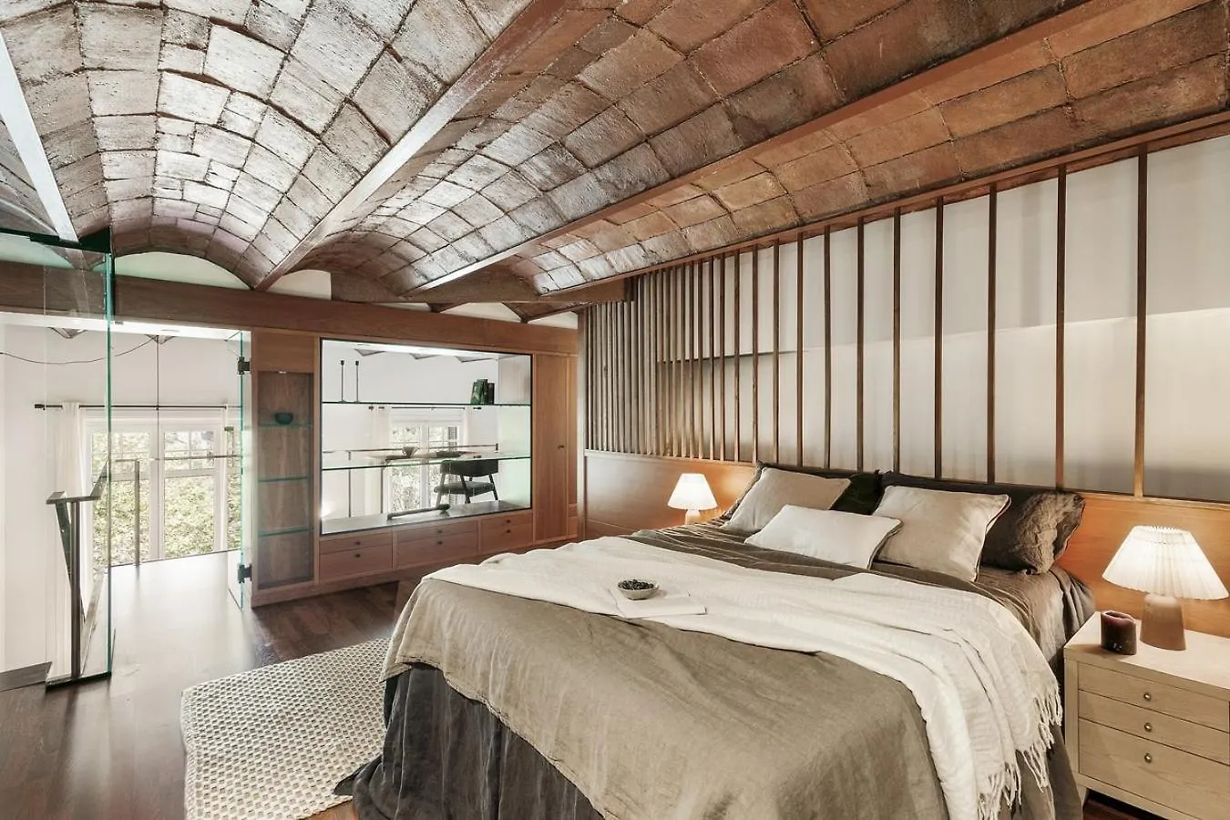 Agerola - 2 Bedrooms In Eixample Dreta Barcelona