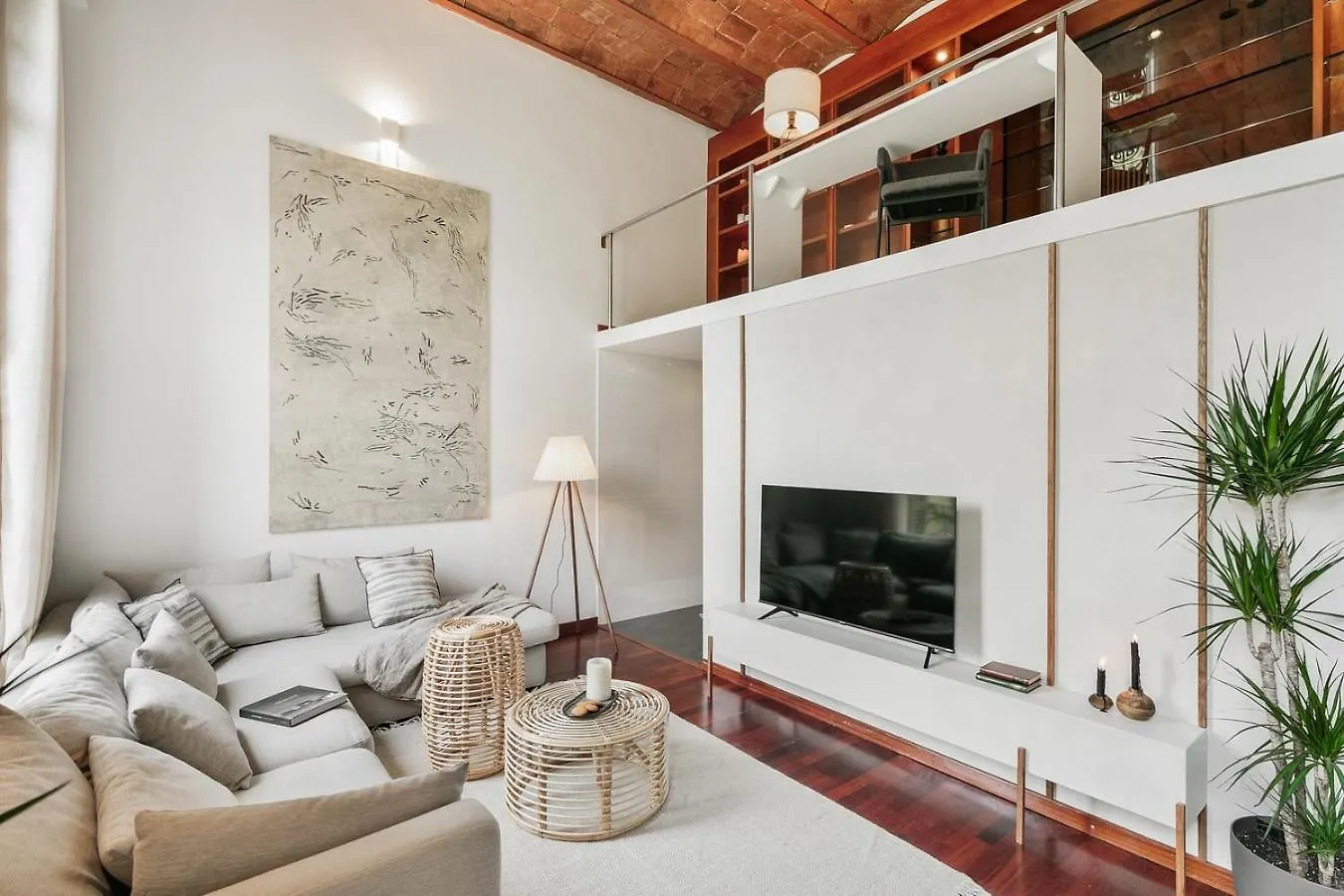 Apartment Agerola - 2 Bedrooms In Eixample Dreta Barcelona